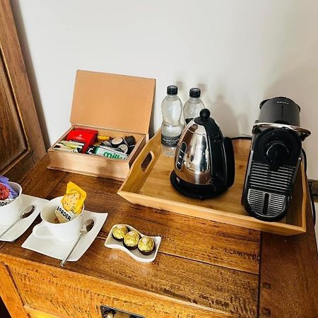 Abbotsleigh Of Whitby Bed & Breakfast Ngoại thất bức ảnh